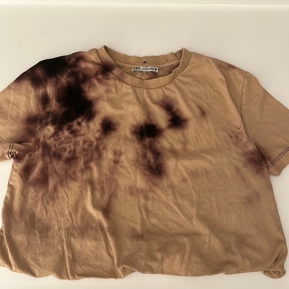 NWT ZARA bleach crop top with bubble hem